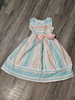 Girls iris & ivy Party Dress Size 7 Striped Dress with Bow